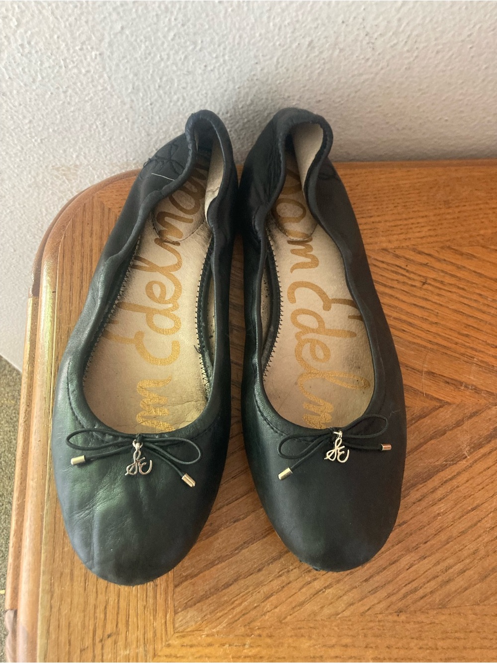 SAM EDELMAN “Felicia” Black Leather Ballet Flats Size 11.